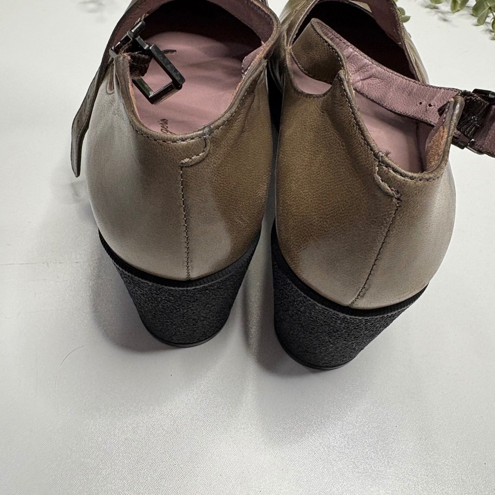 Robert Clergerie Paris Mary Jane Leather Platform Wedge Shoes Womens 8.5 - Picture 7 of 9